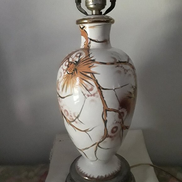 Vintage Chinese Porcelain Vase Lamp - Picture 1 of 7